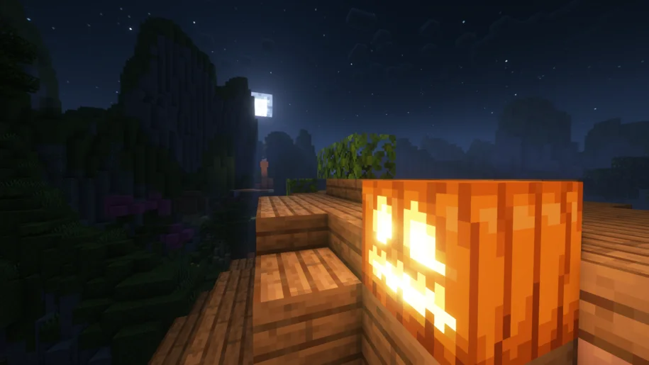 A Jack O Lantern in Minecraft with Complementary Reimagined